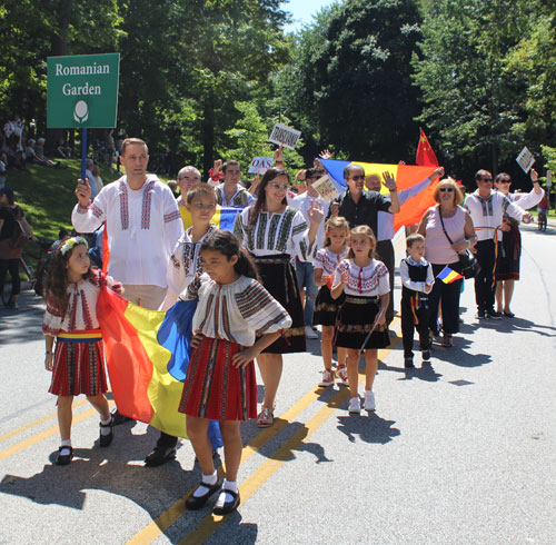 Romanian Garden in the Parade of Flags at 2018 One World Day